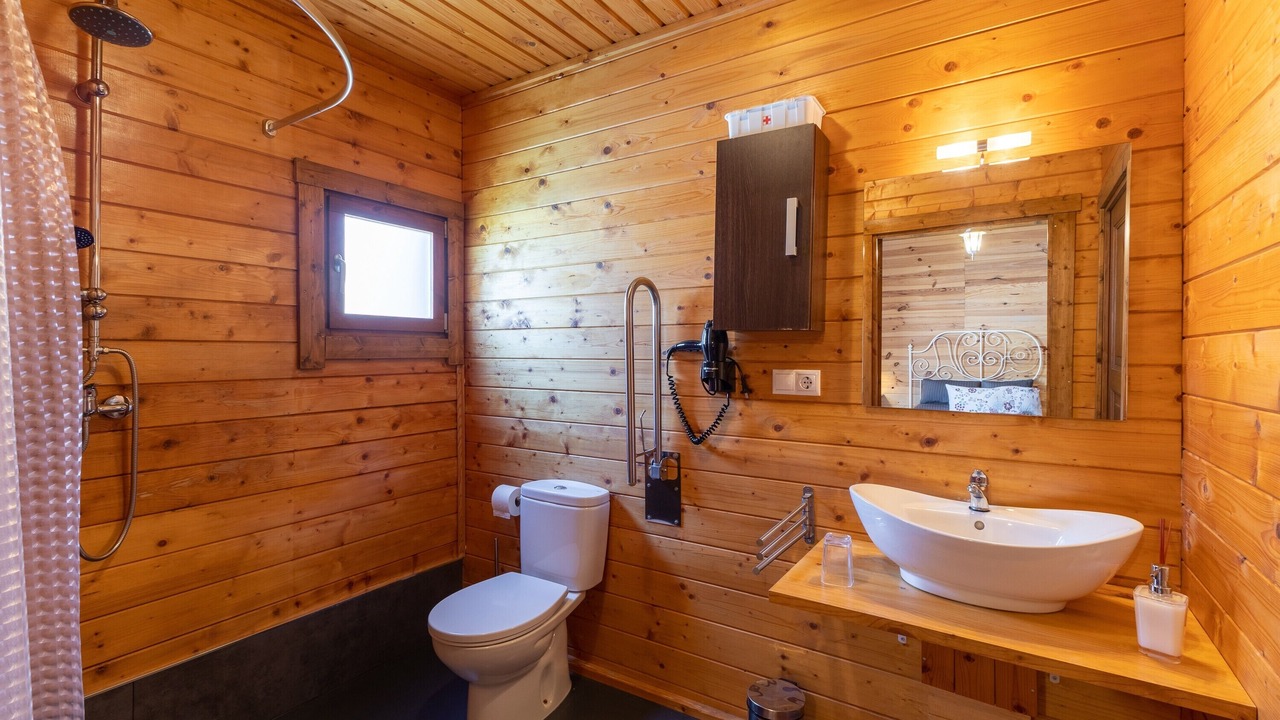 Photo of Bathroom in Cobisa