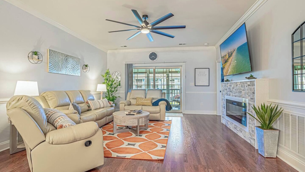 Photo of Livingroom in Central Myrtle Beach