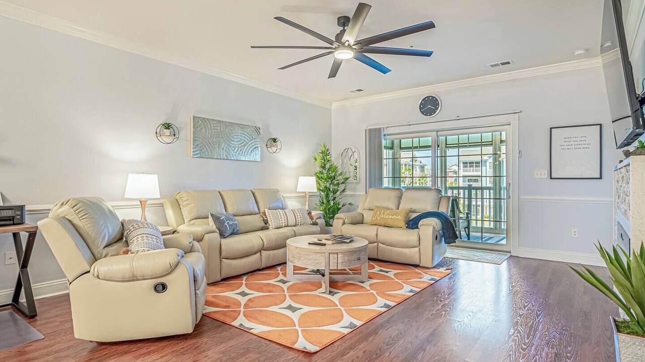 Photo of Livingroom in Central Myrtle Beach