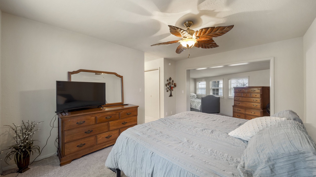 Photo of Bedroom in Pryor