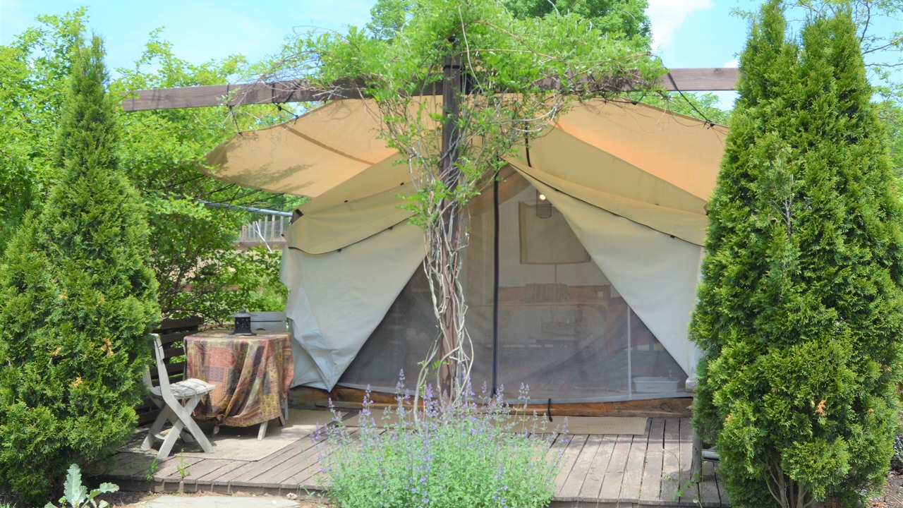 Photo of Outdoor in Caroline