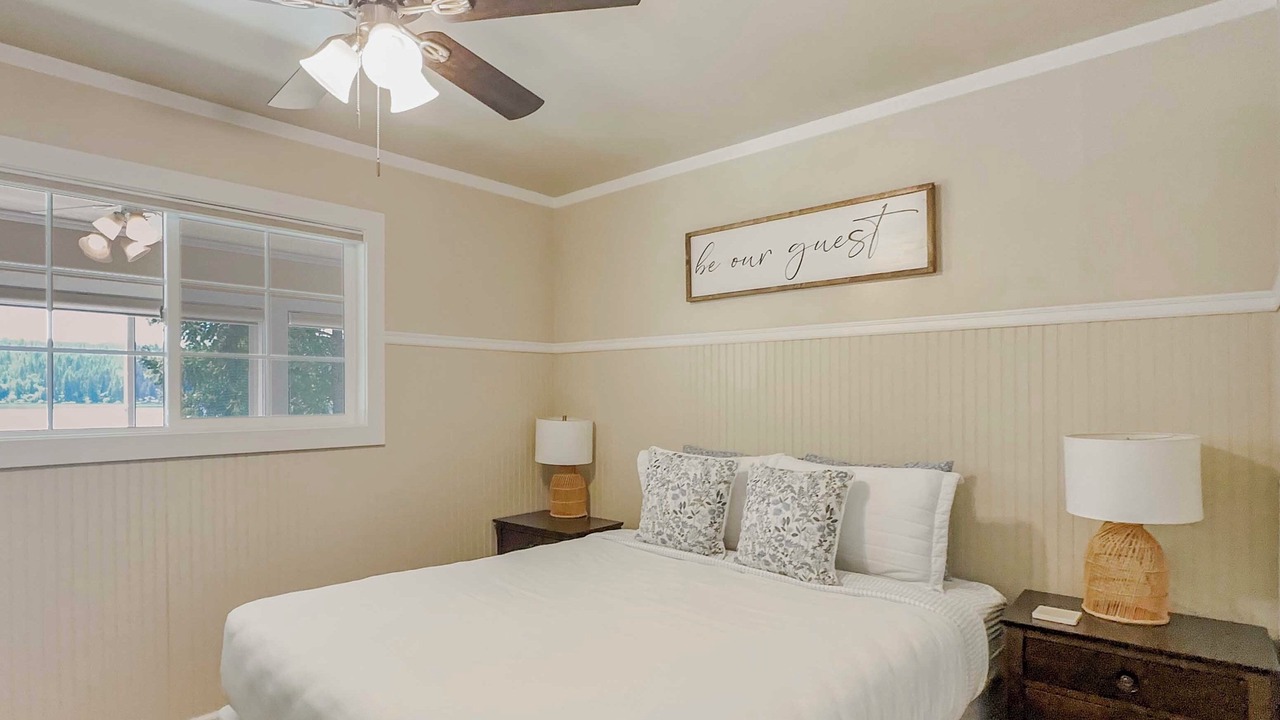 Photo of Bedroom in Hayden
