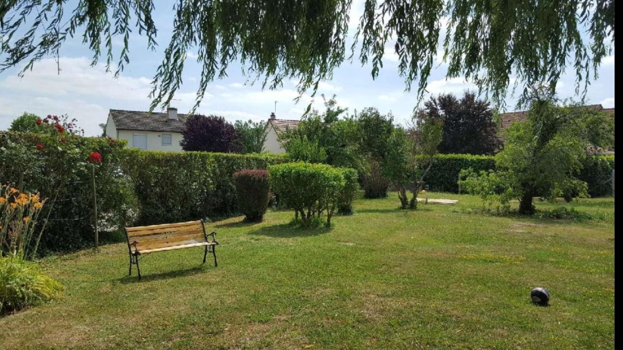 Photo of Outdoor in Billy