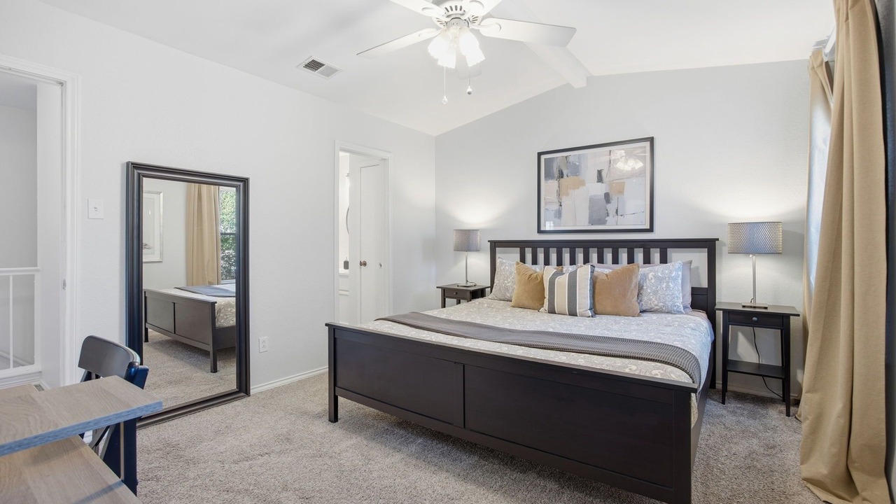 Photo of Bedroom in Hunter's Chase