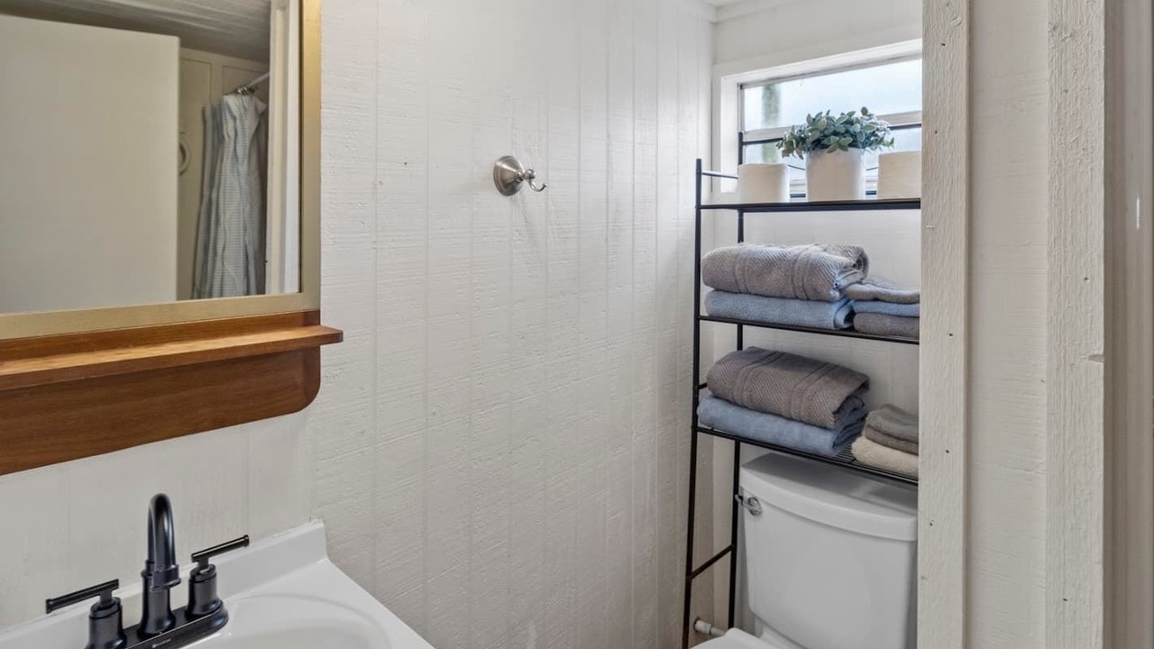 Photo of Bathroom in Oil City