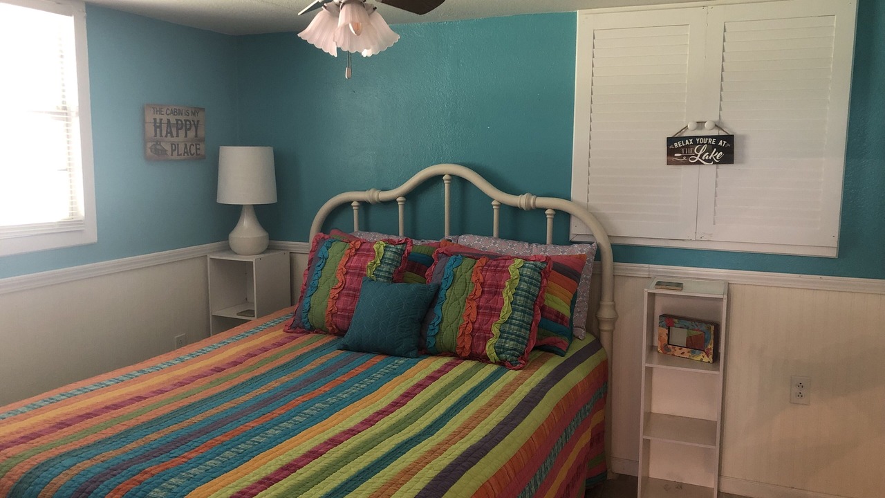 Photo of Bedroom in Canadian
