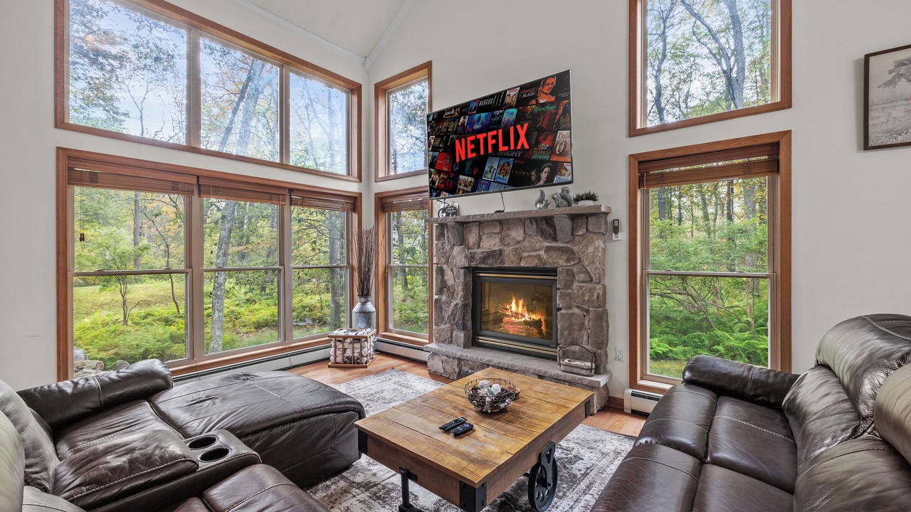 Photo of Livingroom in Gouldsboro