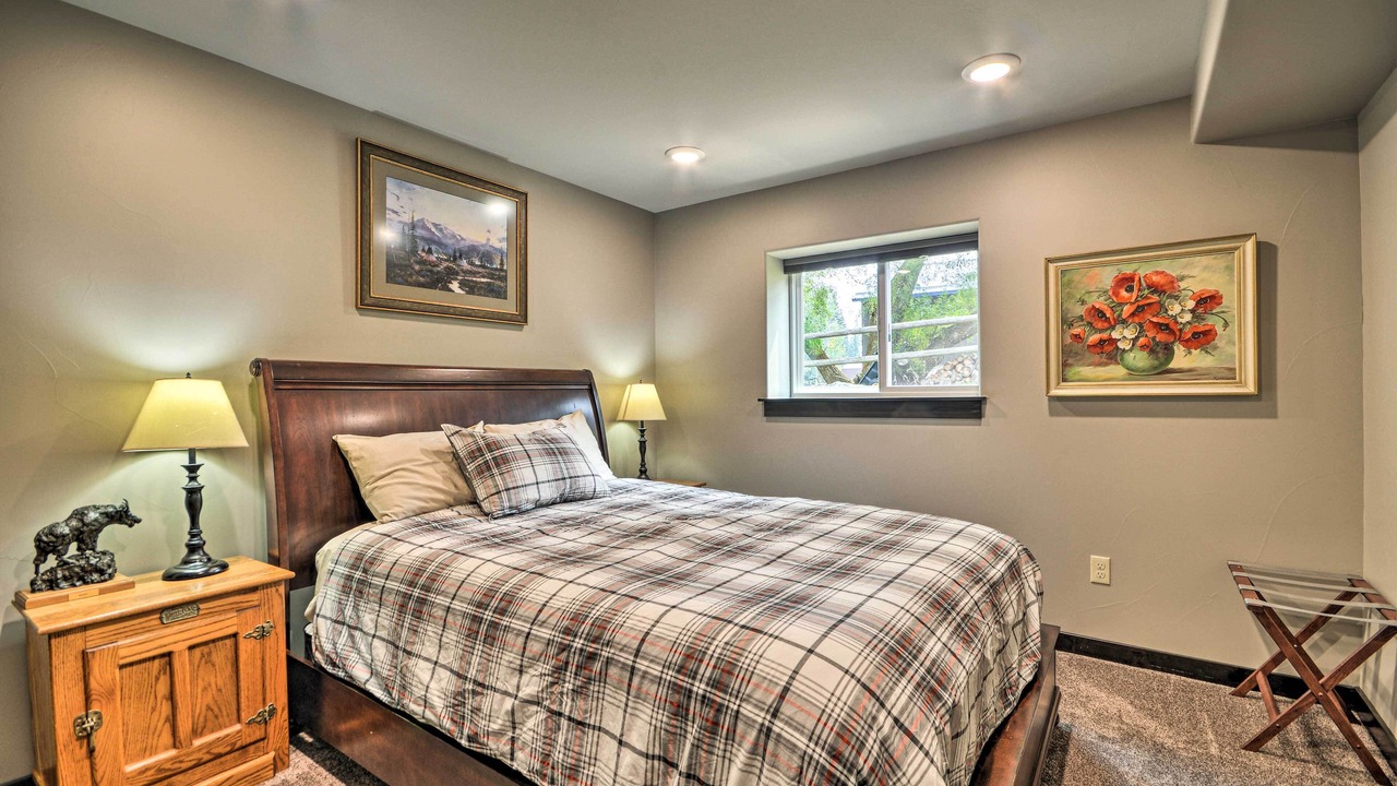 Photo of Others in McLeod