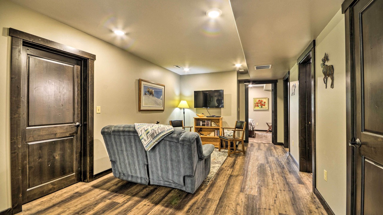 Photo of Others in McLeod