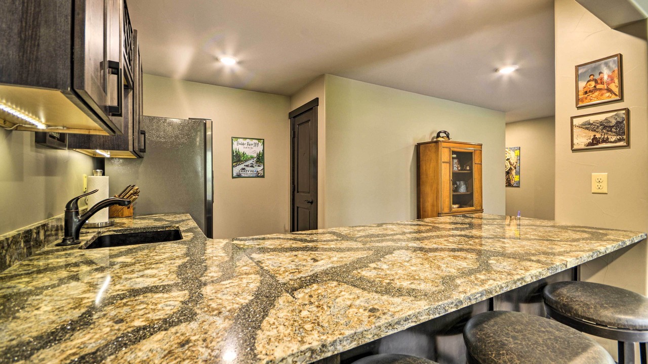 Photo of Others in McLeod