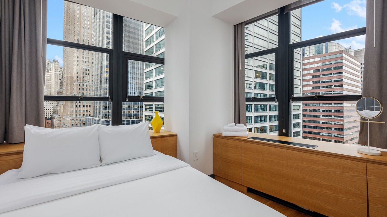 Photo of Bedroom in Financial District