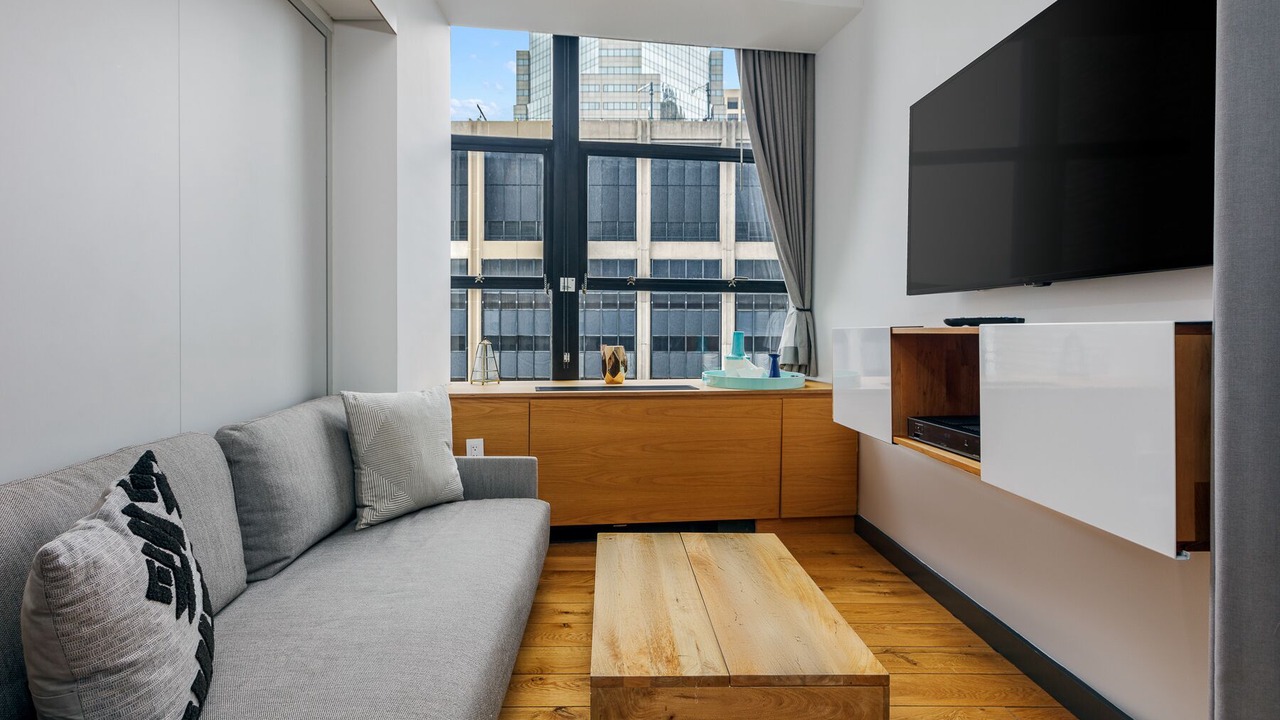 Photo of Bedroom in Financial District