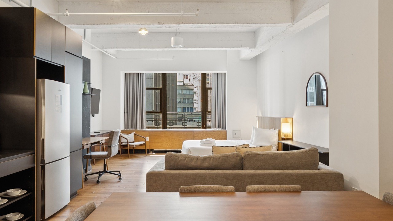 Photo of Livingroom in Financial District