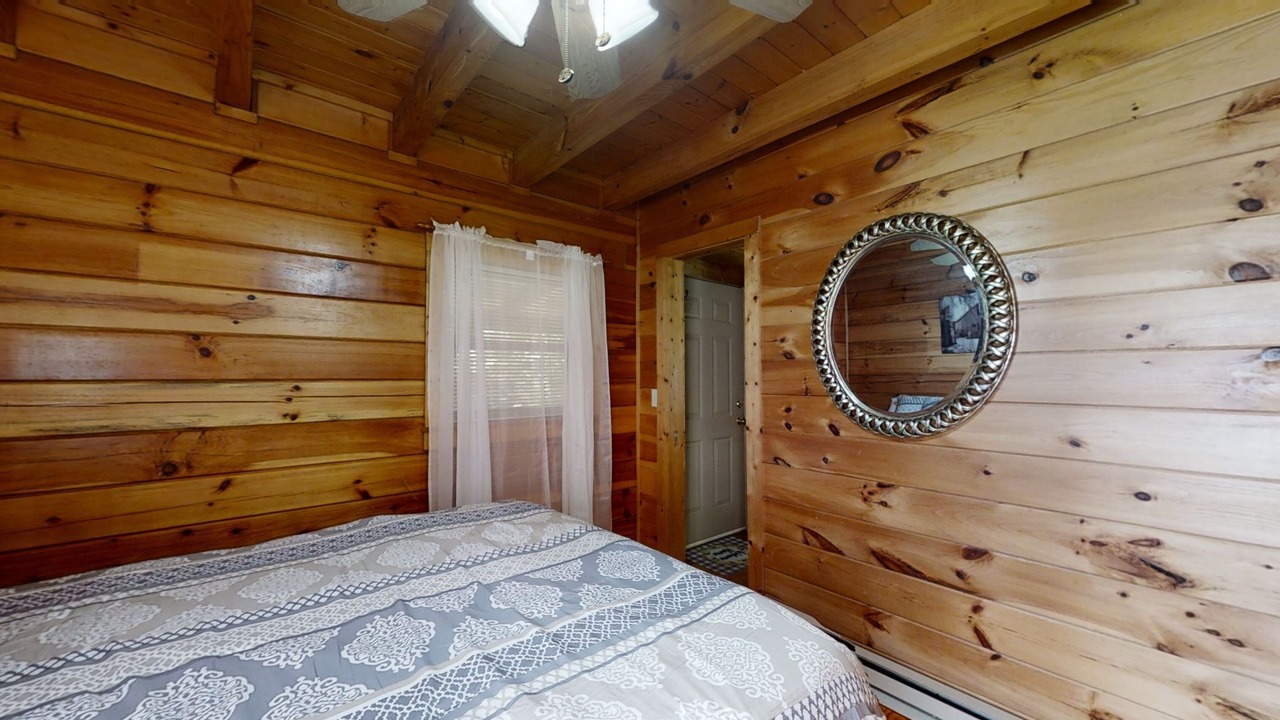 Photo of Bedroom in Newport