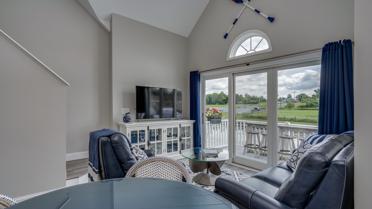 Photo of Livingroom in Alexandria Bay