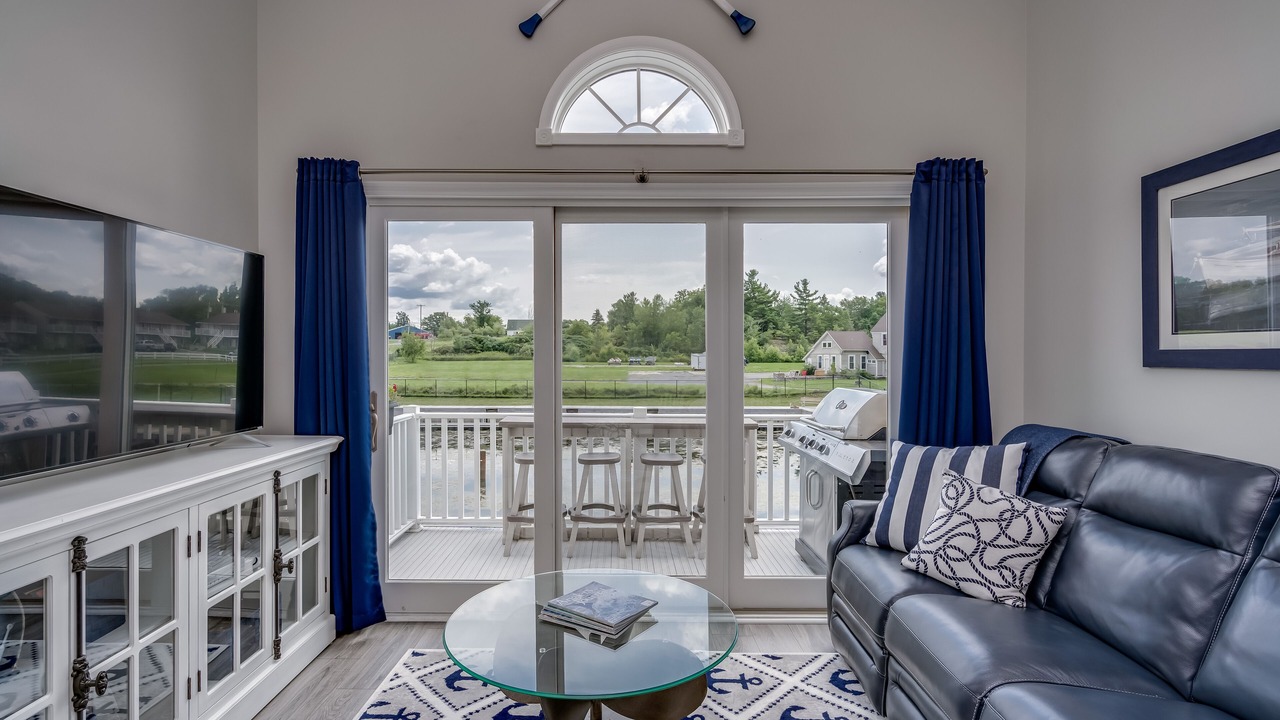 Photo of Livingroom in Alexandria Bay