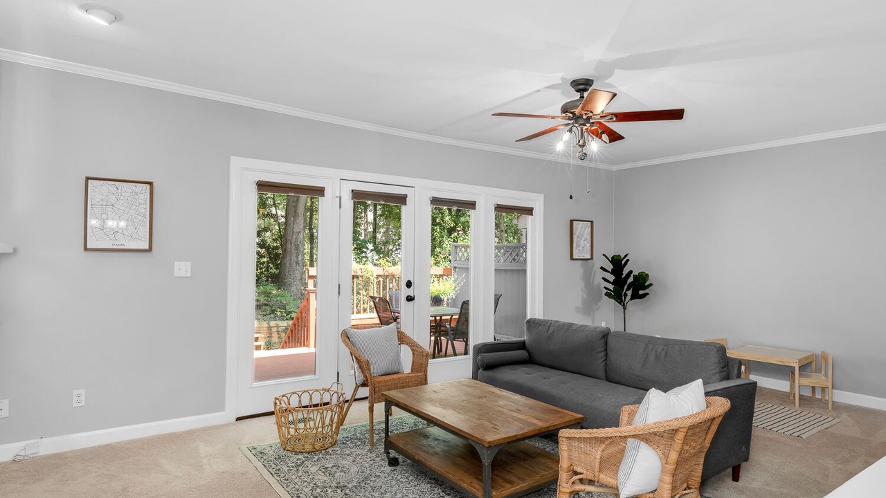 Photo of Livingroom in Cary