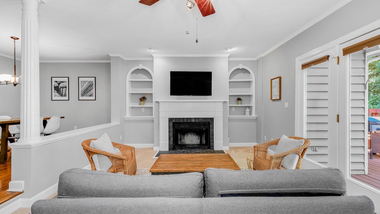 Photo of Livingroom in Cary
