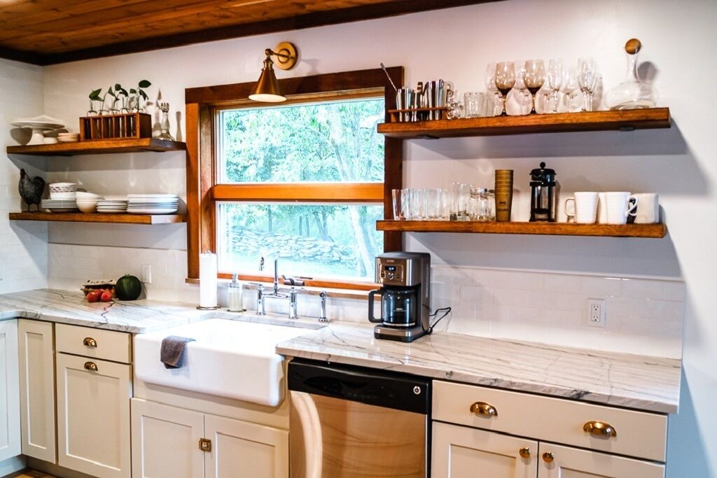 Photo of Kitchen in Town of Delaware