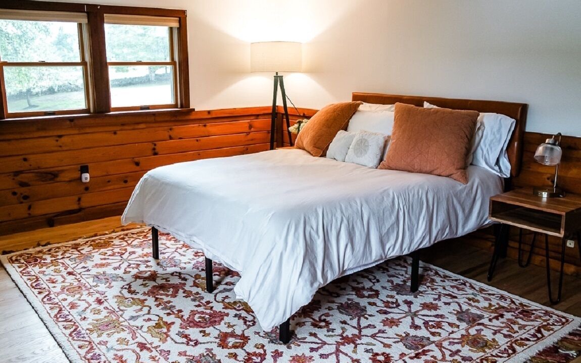 Photo of Bedroom in Town of Delaware