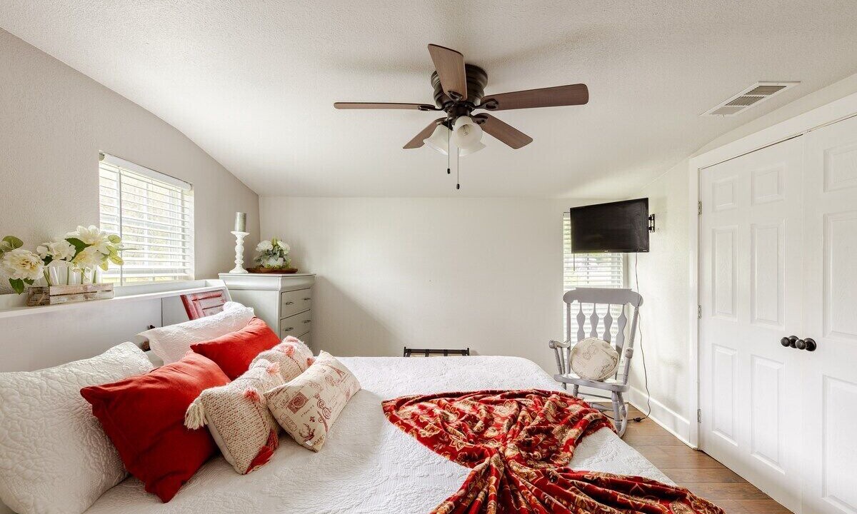 Photo of Bedroom in Waxahachie