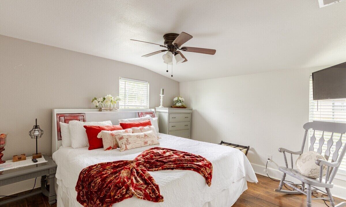 Photo of Bedroom in Waxahachie