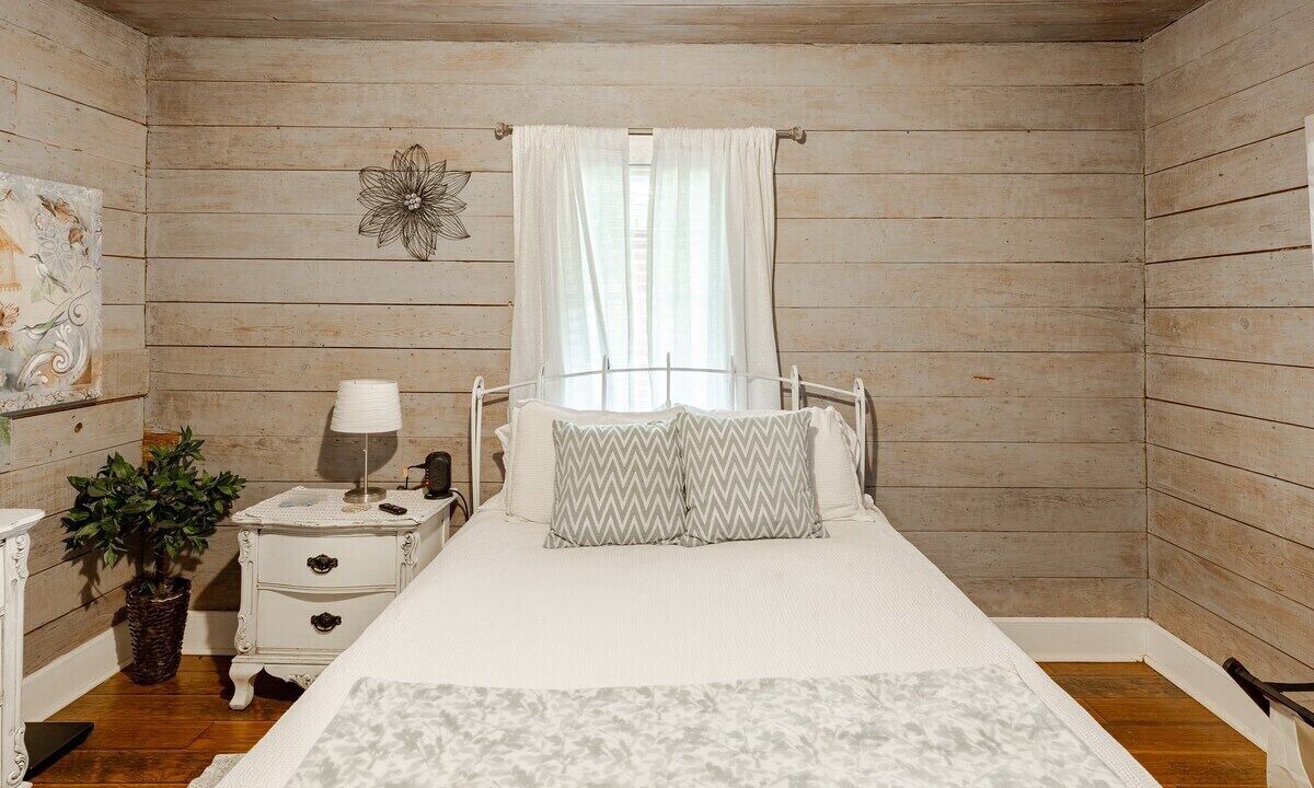 Photo of Bedroom in Waxahachie
