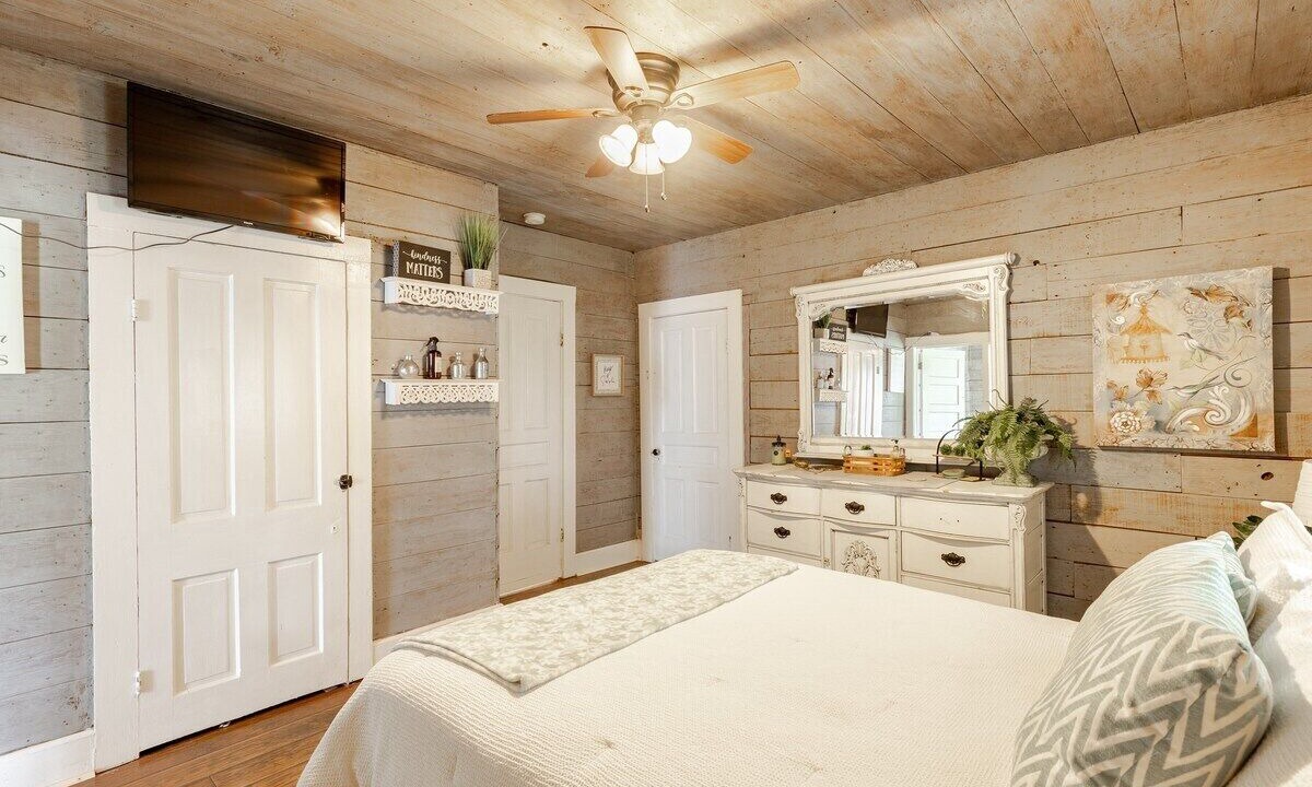 Photo of Bedroom in Waxahachie