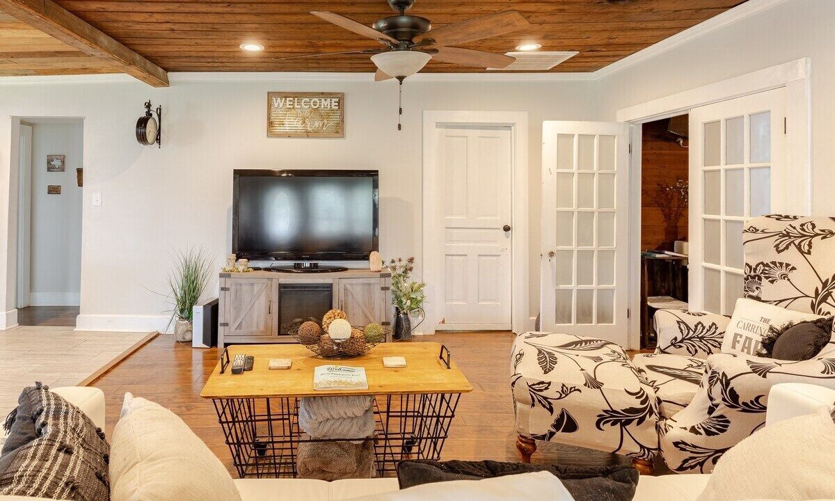 Photo of Livingroom in Waxahachie