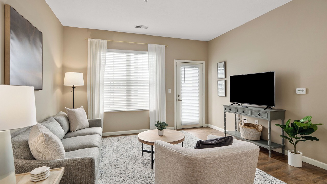 Photo of Livingroom in Tuttle West
