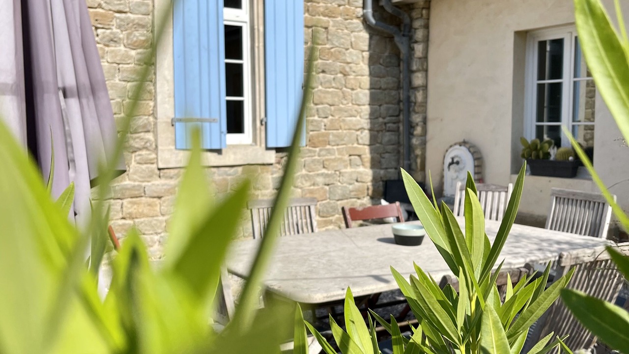 Photo of Outdoor in Carly
