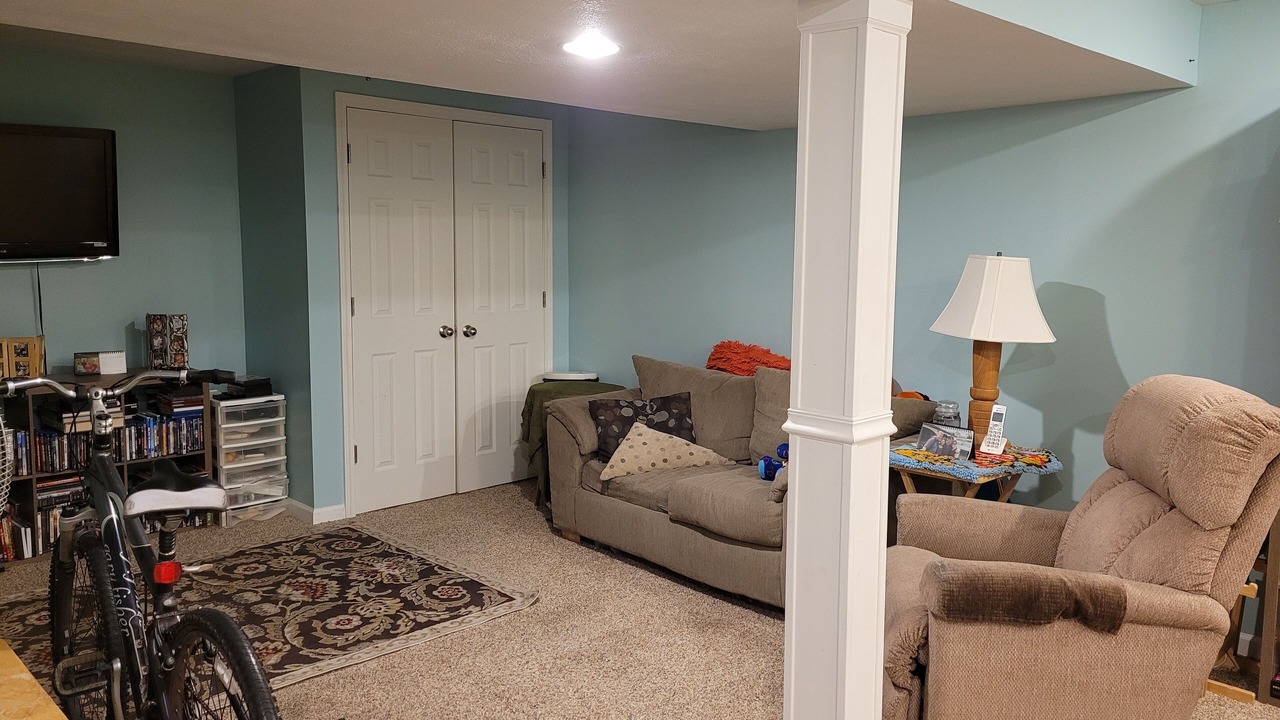 Photo of Livingroom in Saint Marys  Saint Joseph County