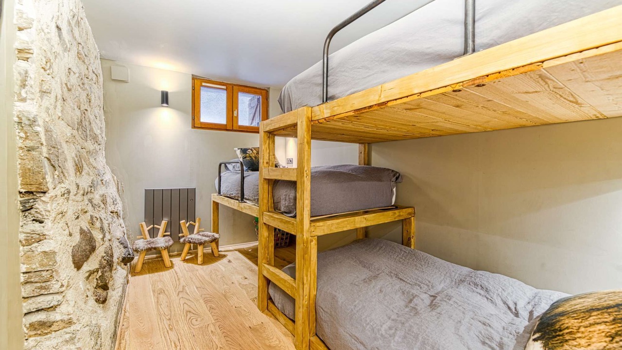 Photo of Bedroom in Viel-Alpe