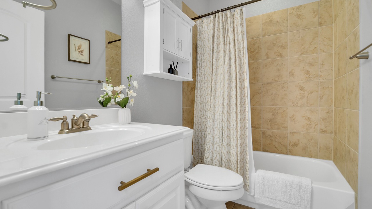 Photo of Bathroom in Legacy Park