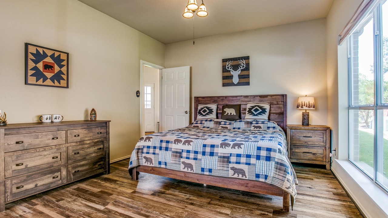 Photo of Bedroom in Allen
