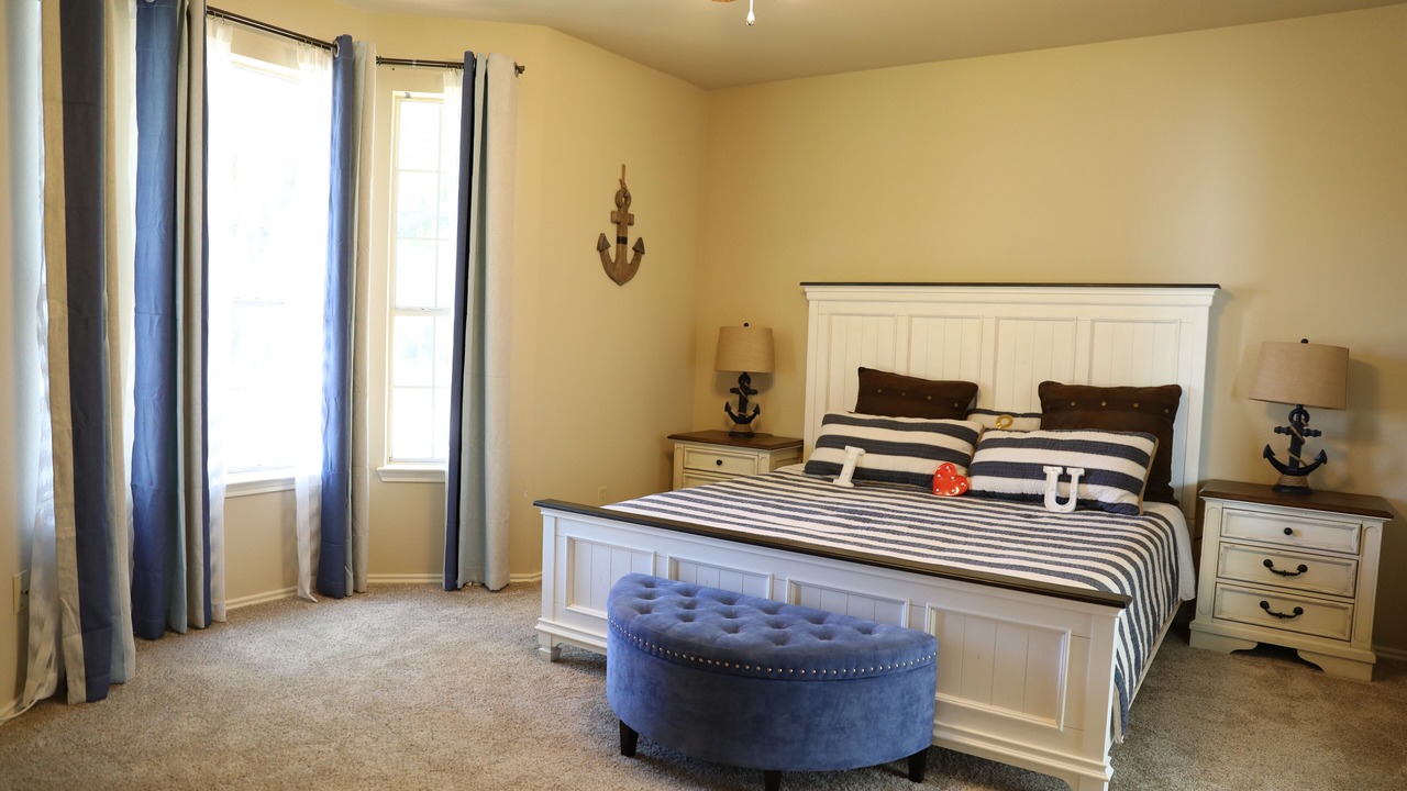 Photo of Bedroom in Allen