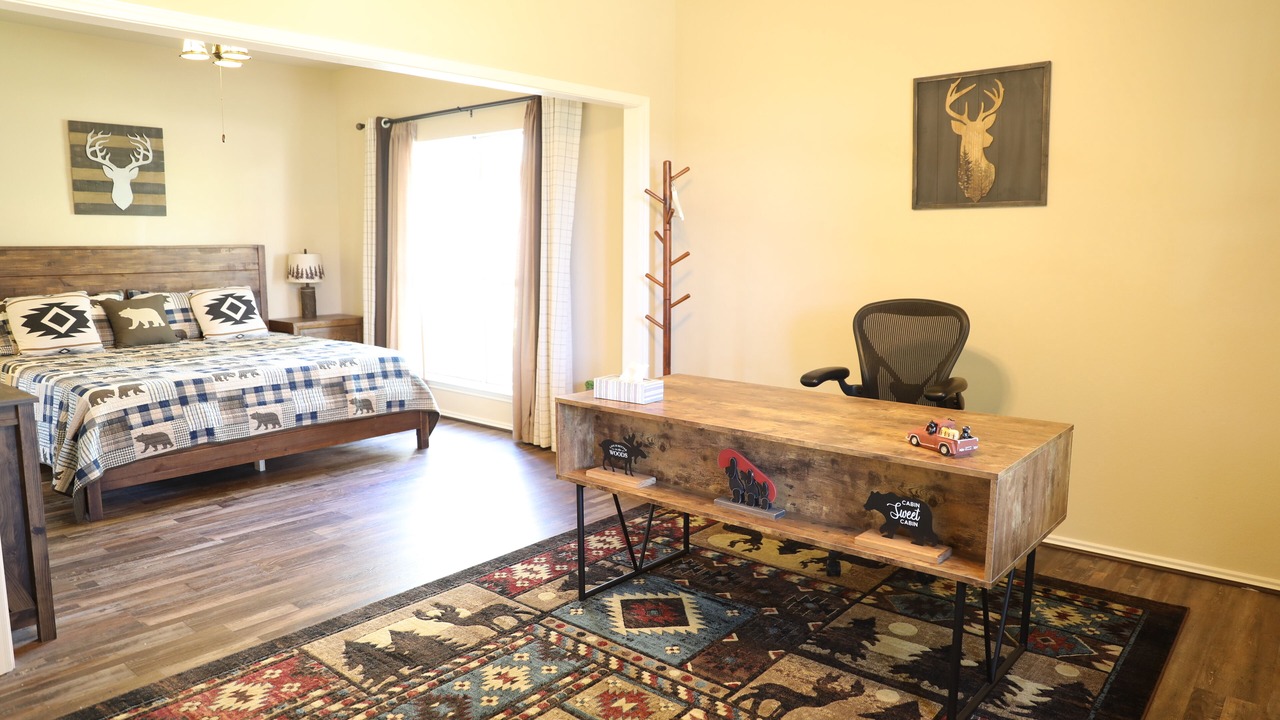 Photo of Bedroom in Allen