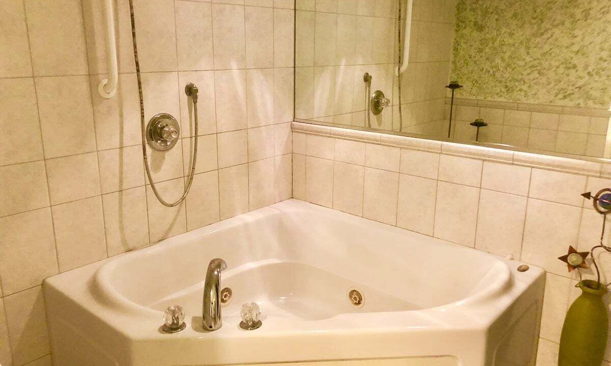 Photo of Bathroom in Eagle River