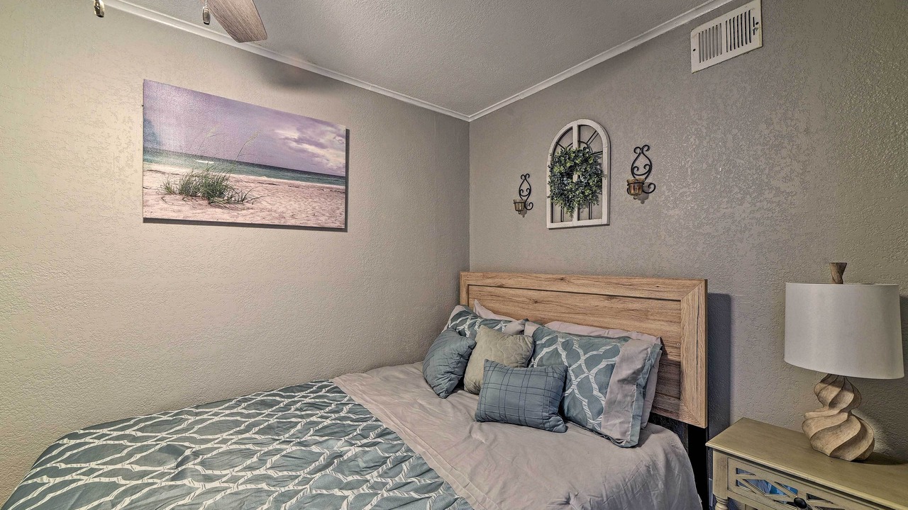 Photo of Bedroom in North Beach