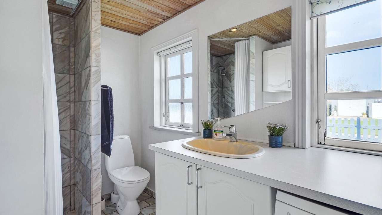Photo of Bathroom in Hasmark Strand