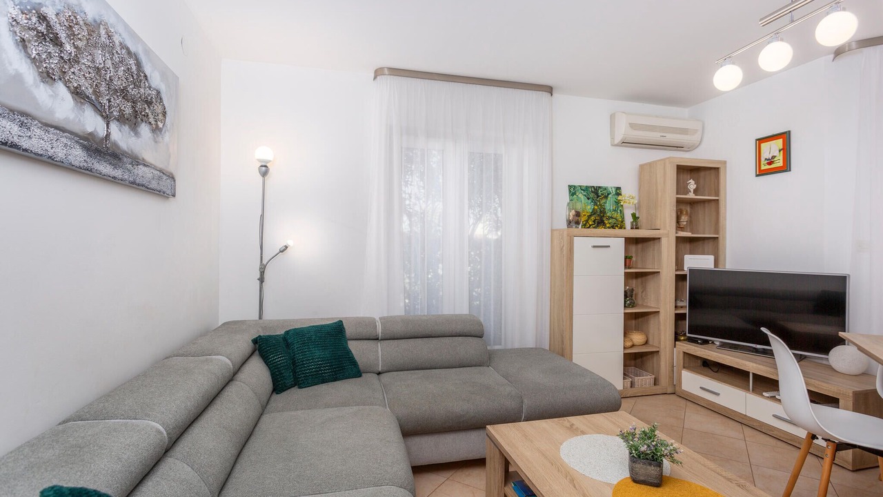 Photo of Bedroom in Vantacici