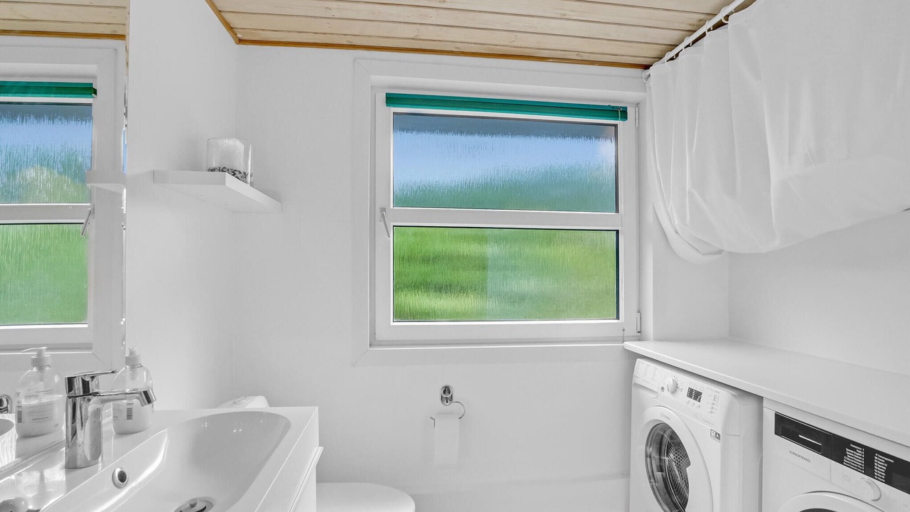 Photo of Bathroom in Skaven Strand