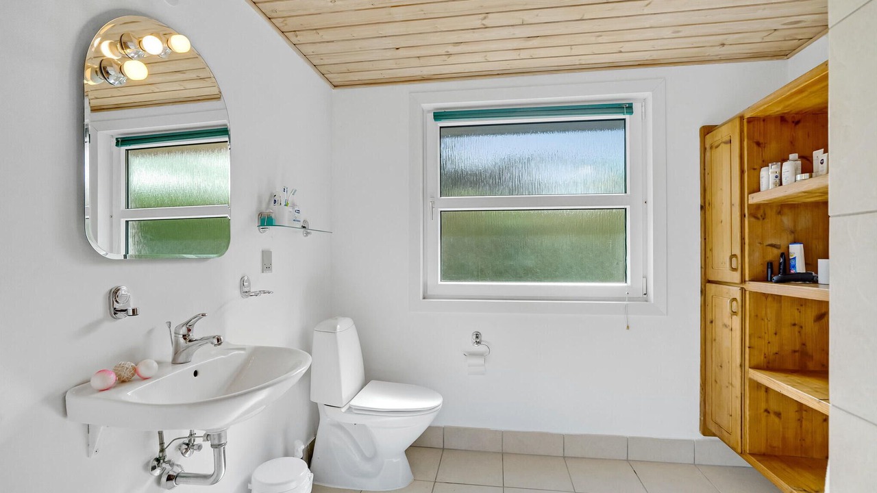 Photo of Bathroom in Skaven Strand