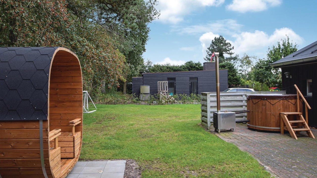 Photo of Others in Saksild Strand