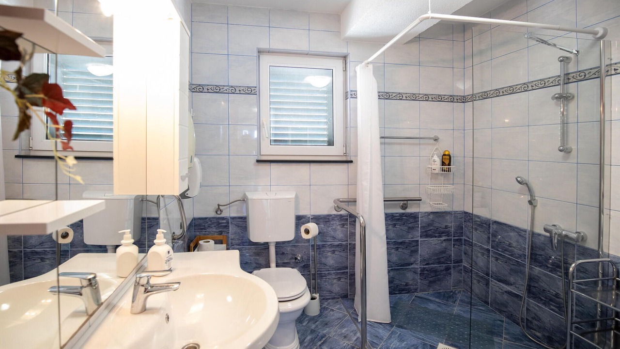Photo of Bathroom in Ploce
