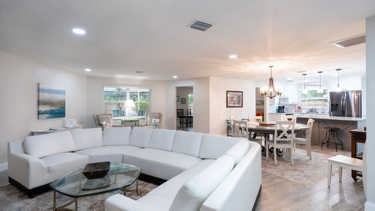 Photo of Livingroom in Tarpon Springs