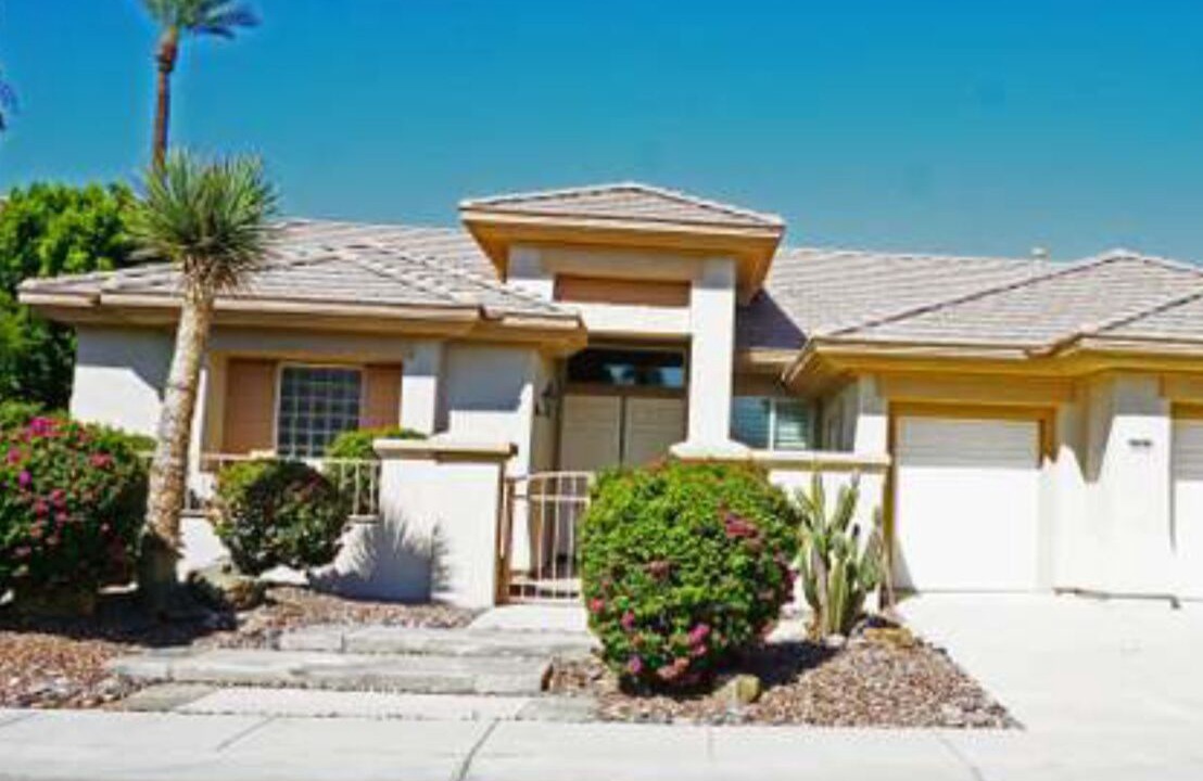 Photo of Outdoor in Desert Palms