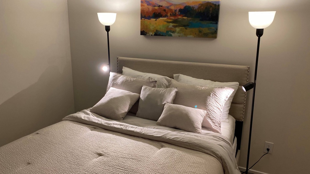 Photo of Bedroom in Dunwoody