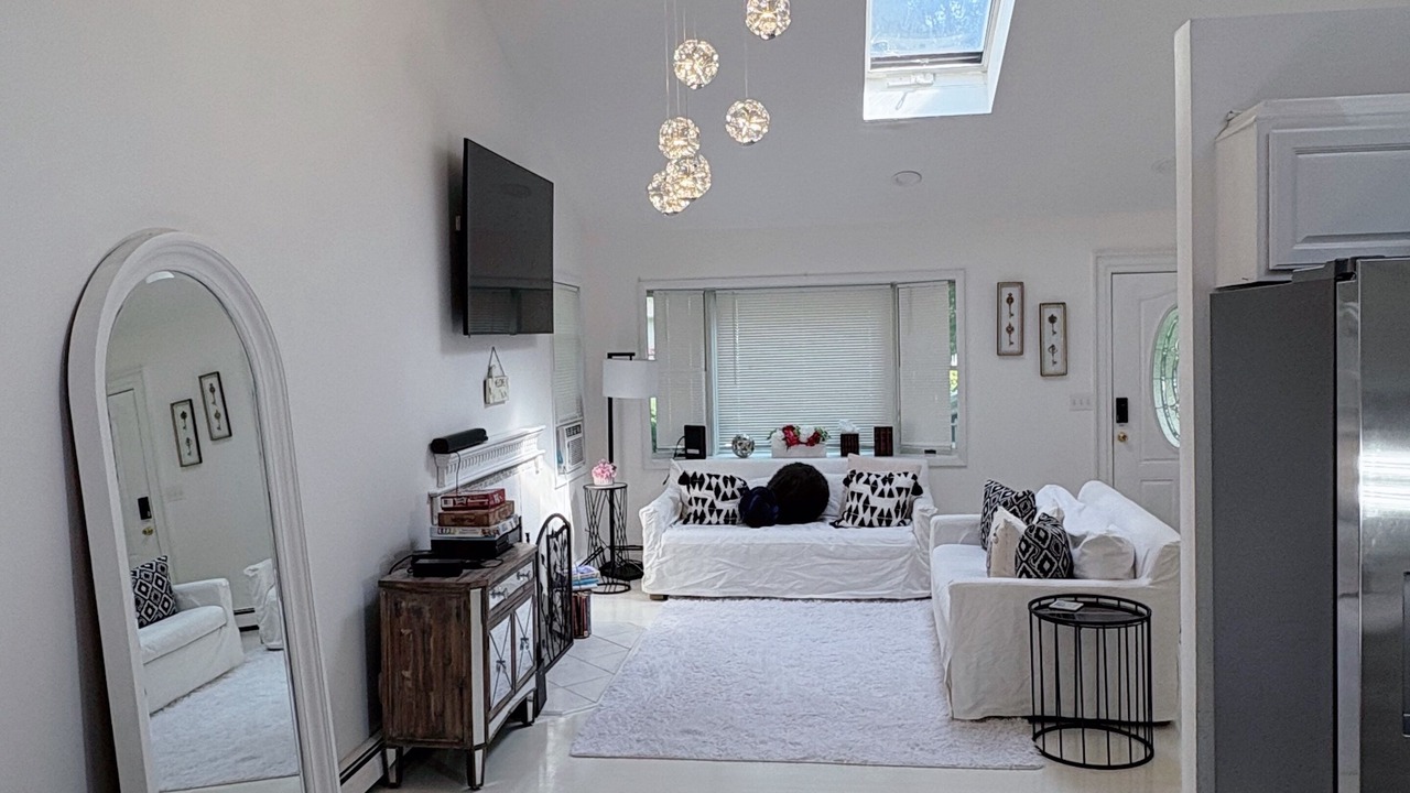 Photo of Others in Hampton Bays