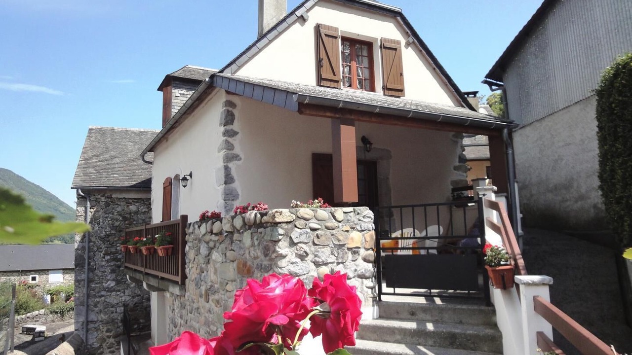 Photo of Outdoor in Escot